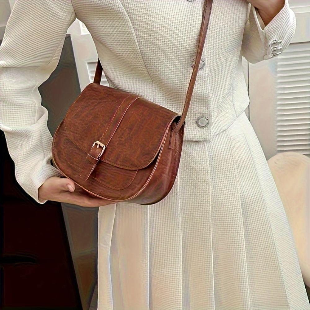 Evelyn Classic Saddle Crossbody Tasche